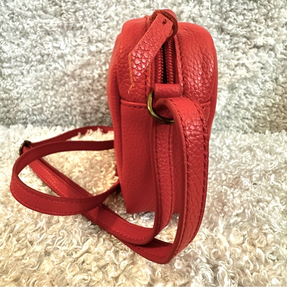 The Sak De Young Crossbody Camera Bag - Picture 3 of 11